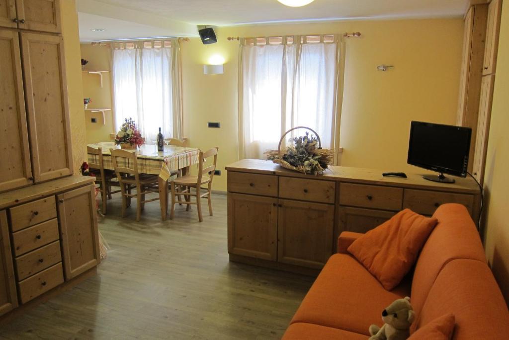 Chalet Del Sole Per Gruppi Livigno Pokój zdjęcie