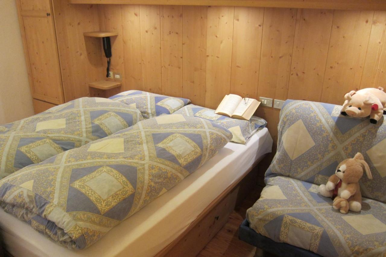 Chalet Del Sole Per Gruppi Livigno Pokój zdjęcie